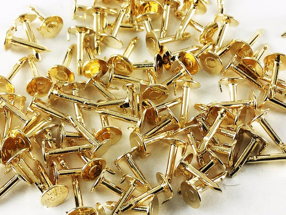 送料無料　蝶 タック　ゴールド　100個　キャッチ　付き　ピンズ　タックピン　ピンバッジ　ブローチ　留め具　AP0164 3枚目の画像