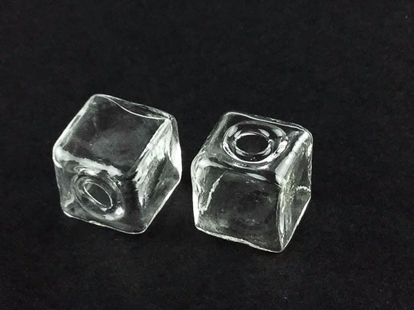 送料無料　ガラスドーム　キューブ 形　20個　13mm　アクセサリー パーツ　ハンドメイド 素材　（AP0238） 3枚目の画像