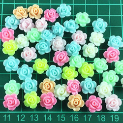 送料無料　カボション　花　薔薇　50個　13mm　穴有り パステル フラワー ビーズ バラ レジン (AP0319) 6枚目の画像