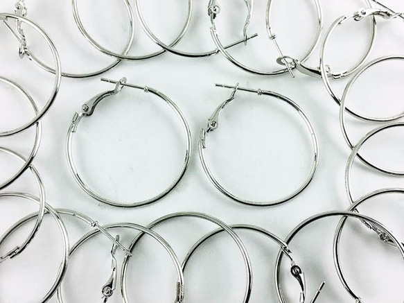送料無料　フープピアス　パーツ　シルバー　銀色　20個　10ﾍﾟｱ　輪サイズ30mm　バネ式　ピアス　金具　AP0353 1枚目の画像