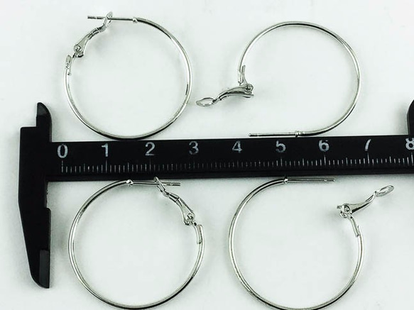 送料無料　フープピアス　パーツ　シルバー　銀色　20個　10ﾍﾟｱ　輪サイズ30mm　バネ式　ピアス　金具　AP0353 4枚目の画像
