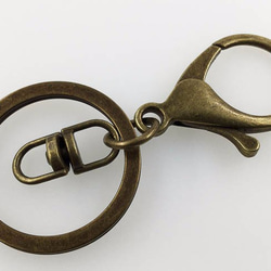 送料無料　完成品　ナスカン　金古美　10個　二重 リング　回転 フック　付 アクセ キーホルダー パーツ AP0436 2枚目の画像