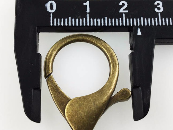 送料無料　完成品　ナスカン　金古美　10個　二重 リング　回転 フック　付 アクセ キーホルダー パーツ AP0436 4枚目の画像