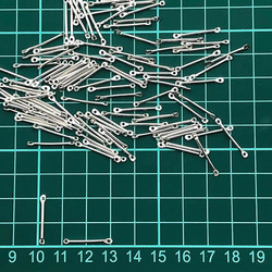 送料無料　メタルスティック　20mm　100個　両カン付き　シルバー　チャーム　ピアス　イヤリング　パーツ　AP0498 5枚目の画像