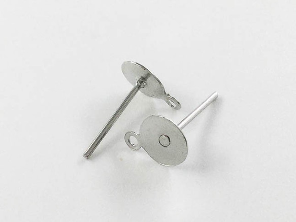 送料無料　ピアスパーツ　シルバー　100個　6mm　台座　カン　付き　平皿　丸皿　ピアス　金具　アクセ　AP0609 2枚目の画像