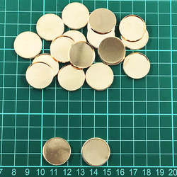 送料無料　ミール皿　丸　ゴールド　KC金　20mm　カン無し　20枚　（AP0787） 5枚目の画像