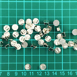 送料無料　セッティング　台座　8mm　シルバー　40個　留め具　留め金具付き　ヘアゴム　金具　AP0906 9枚目の画像