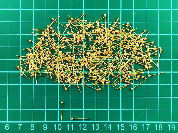 送料無料　丸ピン　ゴールド 14mm 約300本 アクセサリー金具　丸カン　9ピン　Tピン　AP1030 5枚目の画像