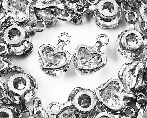 送料無料 チャーム 50個 ハート シルバー アクセサリーパーツ