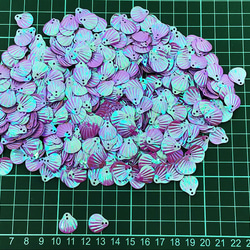 送料無料　スパンコール　貝　オーロラ　パープル　500個　大量　紫　カラフル　シェル　デコ　レジン　ネイル　AP1376 6枚目の画像