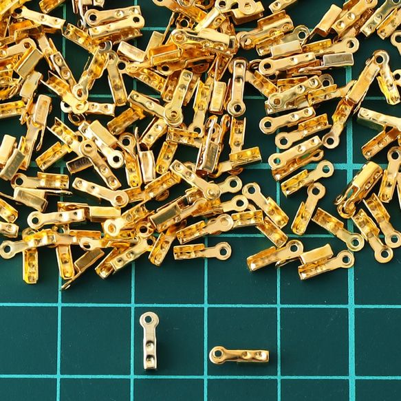 送料無料　カシメ　ゴールド　200個　2mm　小さめ　紐留め金具　留め金具　アクセサリーパーツ　AP1571 5枚目の画像