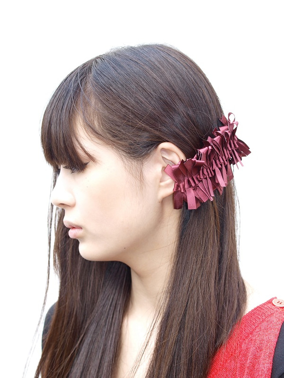 milk vetch barrette 1枚目の画像