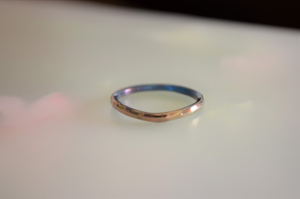 さんぽ様専用ページ～チタンリング「鎚目できらきら惑わせる・スマート」特別色