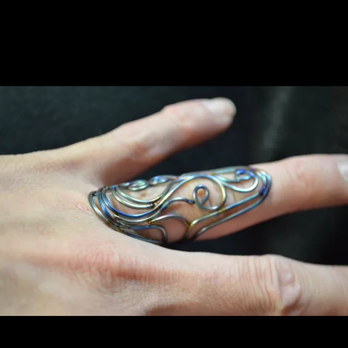 プラチナpt900リング 槌目 幅4.2㎜ 11.5号アップ 5.94 g 結婚指輪 【daichi