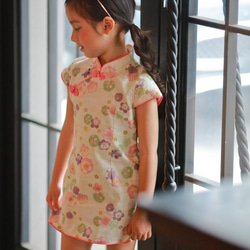櫻花白小旗袍 2歲～5歲 第4張的照片