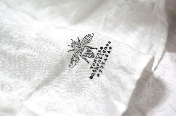 [SALE] リネン ボタンダウン シャツ size 44 / ミツバチ刺繍 【メンズ】 4枚目の画像