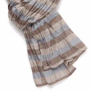 甲斐絹・スカーフ・格子段千筋 10,530円