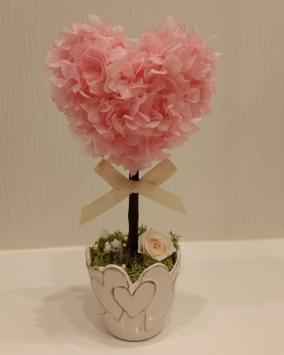 受注生産❤プリティハート型トピアリー❤花器が異なります！ 1枚目の画像