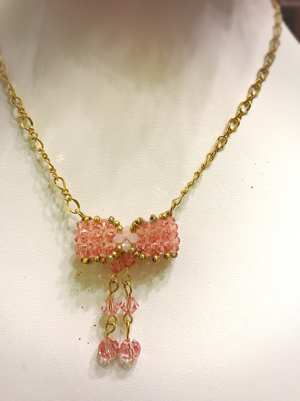 【送料無料】オーストリア香るスワロフスキー リボンネックレス✨