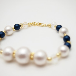 White cotton pearl bracelet *Royal blue* 第2張的照片