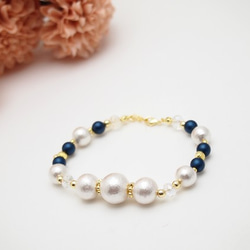 White cotton pearl bracelet *Royal blue* 第4張的照片