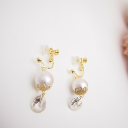 Crystal silver & White cotton pearl *earring* 4枚目の画像