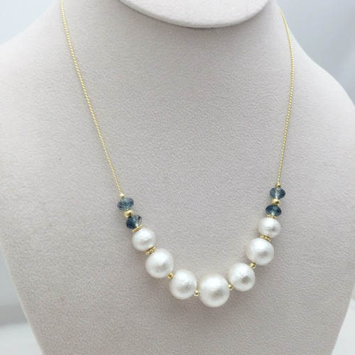 ホワイトコットンパールのネックレス＊クリスタルモンタナ