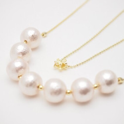 Flower & Pink white cotton pearl necklace 第2張的照片