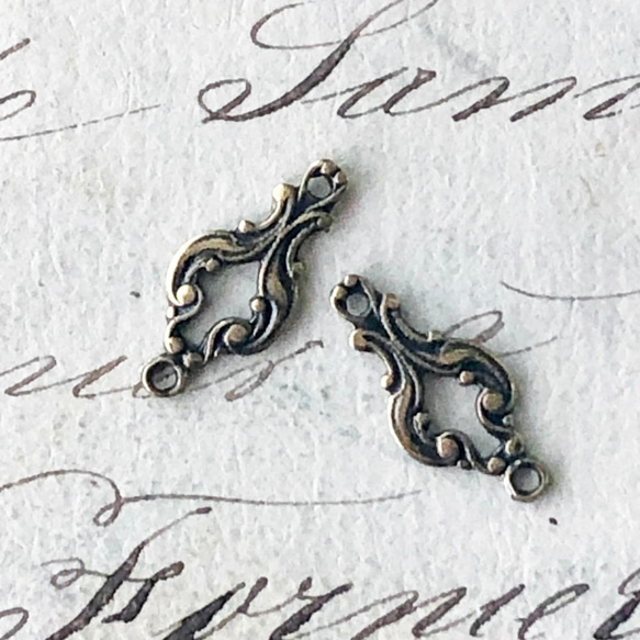 Antique style Connectors 約15mm×7mm [FIN-003]＊2-Ring＊4個＊ 2枚目の画像