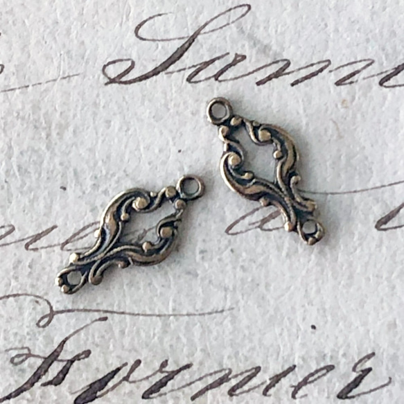 Antique style Connectors 約15mm×7mm [FIN-003]＊2-Ring＊4個＊ 3枚目の画像