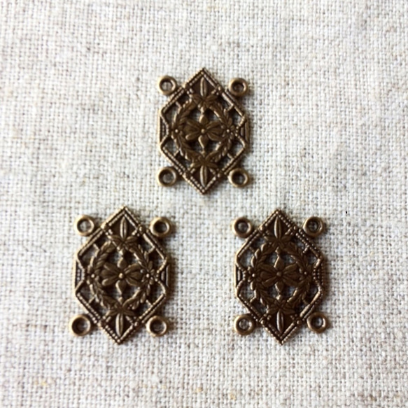 Floral Design Connector 15x12mm [FIN-007]＊4-Ring＊3個＊ 2枚目の画像