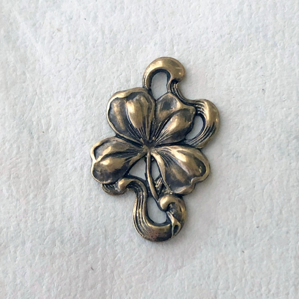 Clover Openwork Stampings 約25mm x 16mm [FIN-016]＊2個＊ 6枚目の画像