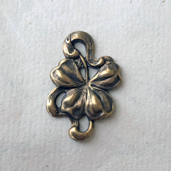 Clover Openwork Stampings 約25mm x 16mm [FIN-016]＊2個＊ 7枚目の画像