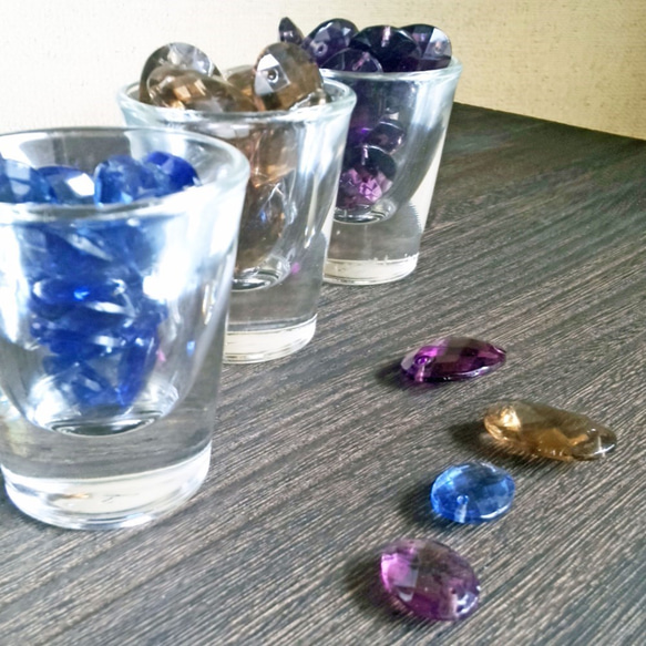 2-Hole Glass Beads 25x18mm Smoked Topaz [BE-003]＊1個＊Vintage 4枚目の画像