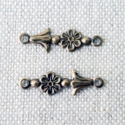 Floral style Connector 16.5x5.3mm [FIN-037]＊2-Ring＊4個 3枚目の画像