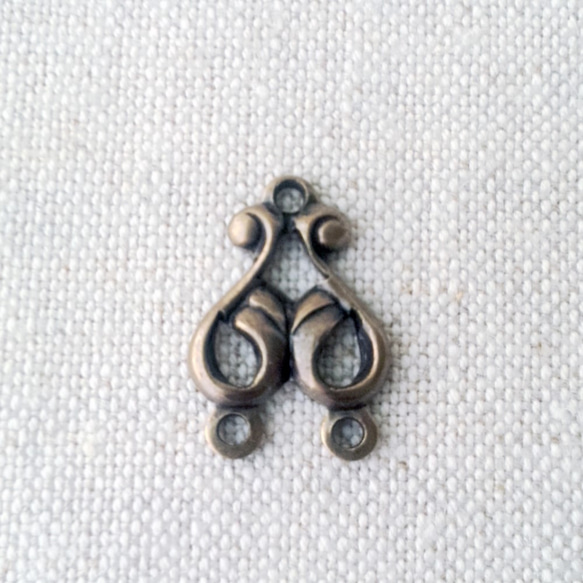 Art Nouveau style Connector 16.3x11.2mm [FIN-039]＊3-Ring＊2個＊ 4枚目の画像