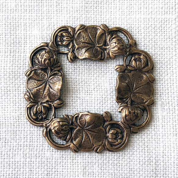 Floral Framework Stampings 約25mm×26mm [FIN-049]＊2個＊ 5枚目の画像