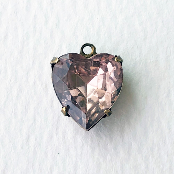 Glass Heart Pendants 約12mm×11mm [PDT-075]＊2個＊Vintage＊ 2枚目の画像