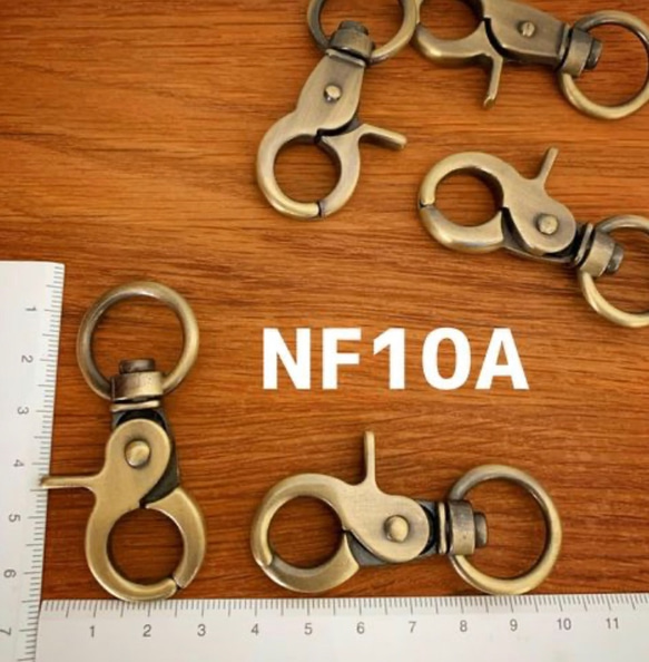 NF10A☆フック式ナスカン　アンティークゴールド色/幅22mm内13o/1個 1枚目の画像