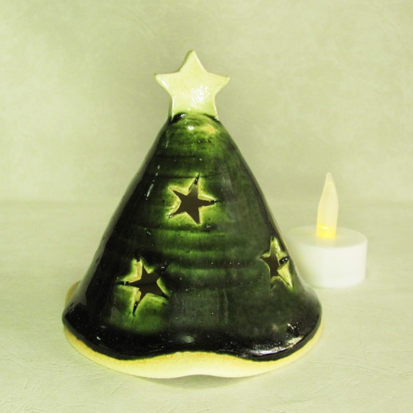 織部ミニクリスマスツリー 　LEDキャンドルライト付　CT-2　陶器/クリスマス/ライトアップ/織部 2枚目の画像