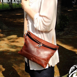 &quot;slowH&quot; &quot;Fold&quot; leather shoulder bag/BROWN &l 第4張的照片