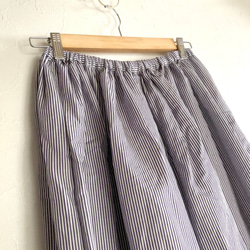 コットンリネンのギャザースカート　ブルーストライプ 4枚目の画像
