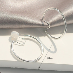 流行耳環銀色簡約無痛30mm時尚款螺旋耳環螺旋耳環 第8張的照片