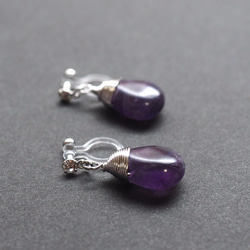 紫水晶無孔耳環，紫色紫水晶樹脂耳環，紫色半寶石耳環，無痛耳環 第4張的照片