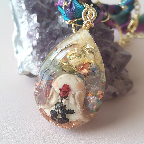 天使と薔薇クリスマスカラーオルゴナイト