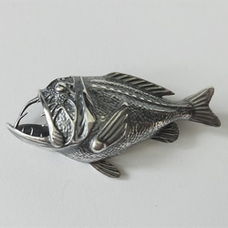 深海動物シリーズ-牙魚加硫ピン 3枚目の画像