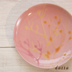 沖縄の海の珊瑚皿 プレート 桜色 4寸皿 やちむん ヤチムン 2枚目の画像