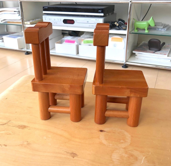 イスと丸テーブル（北海道カツラ材）未使用保管品　ヴィンテージ 5枚目の画像
