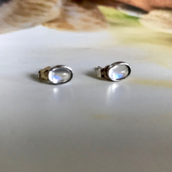 ピアス 925シルバーピアス 月長石ピアス ムーンストーンピアス moonstone アレルギー対応 5080 1枚目の画像