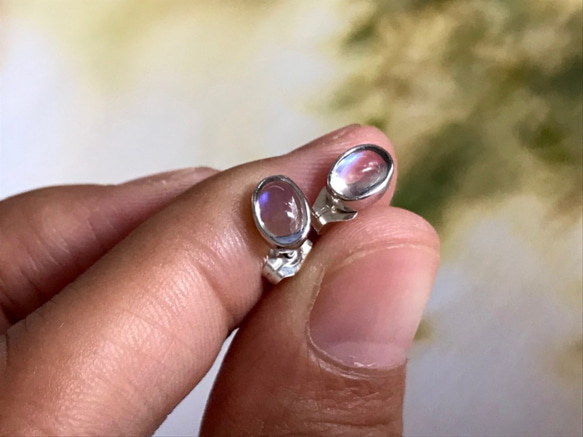 ピアス 925シルバーピアス 月長石ピアス ムーンストーンピアス moonstone アレルギー対応 5080 4枚目の画像